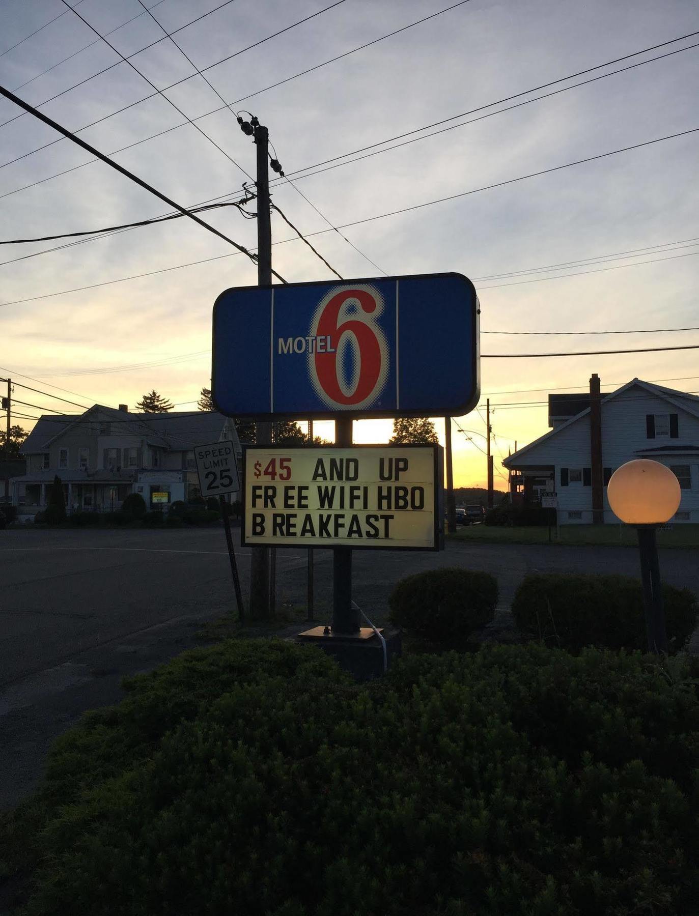 Motel 6-Frackville, PA Buitenkant foto