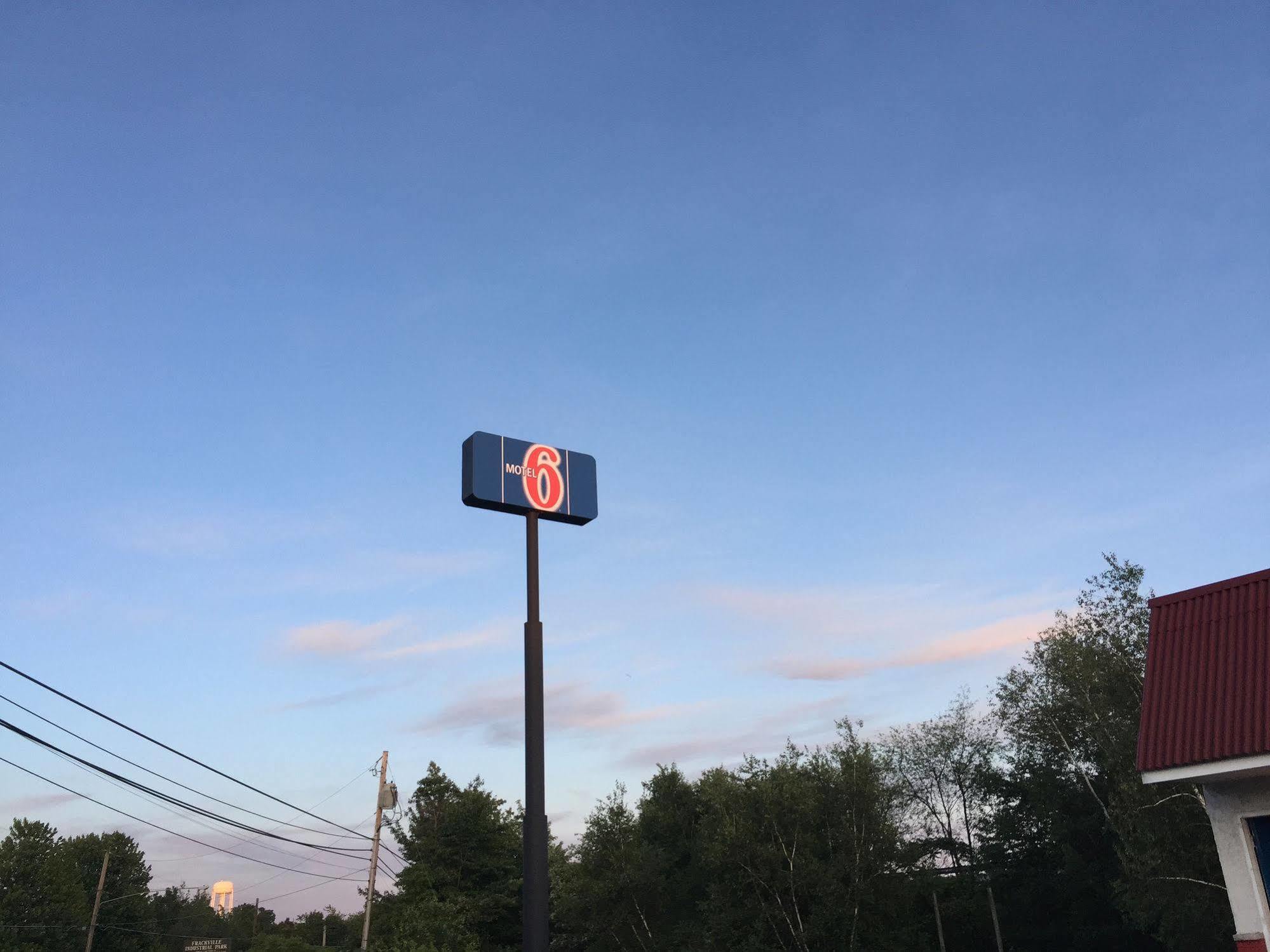 Motel 6-Frackville, PA Buitenkant foto